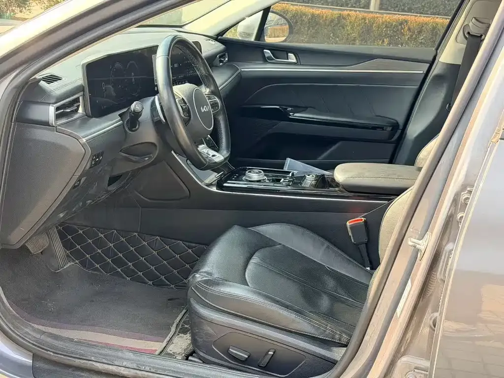 Kia K5 2023 из CN, фото 5