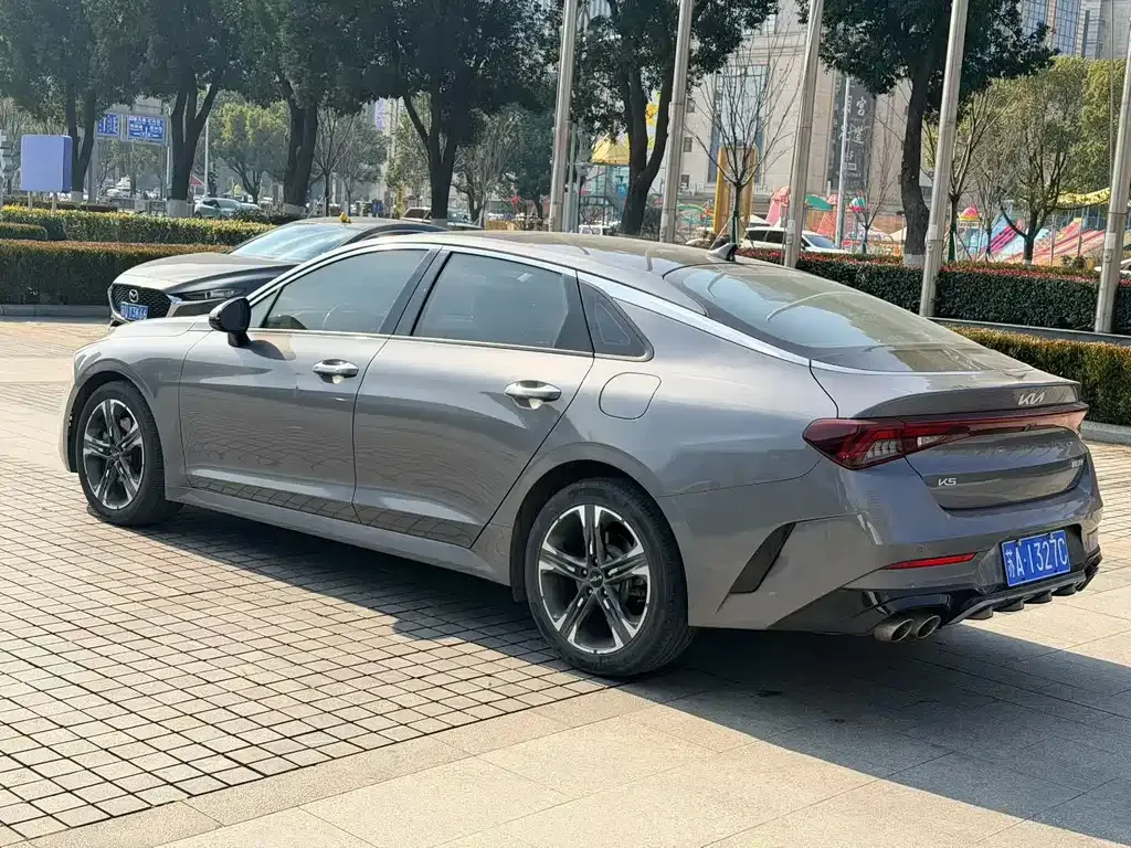 Kia K5 2023 из CN, фото 3