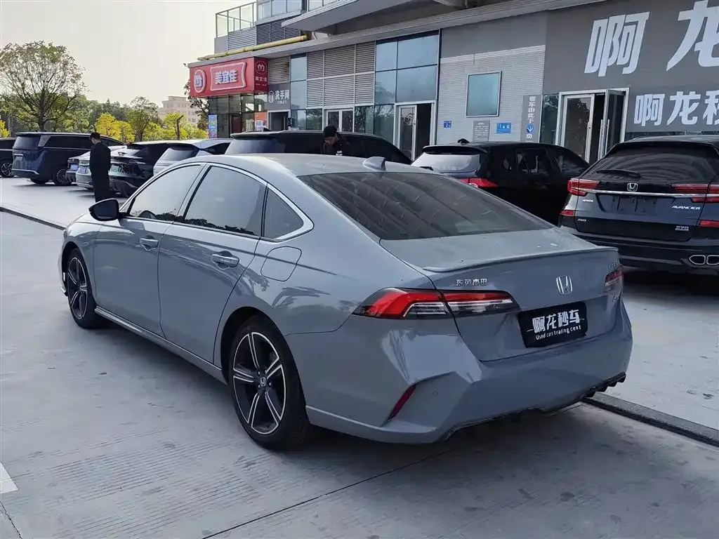 Honda Inspire 2023 из CN, фото 5