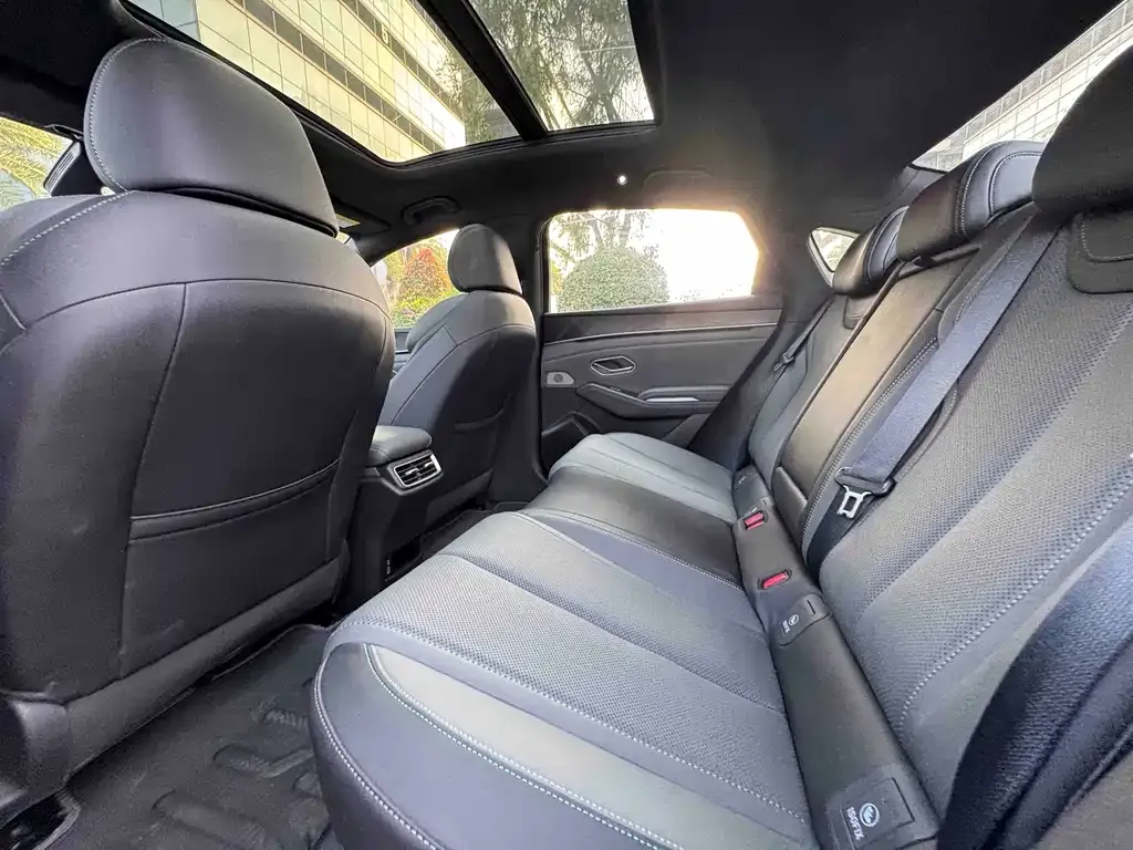 BYD Qin L 2025 из CN, фото 5