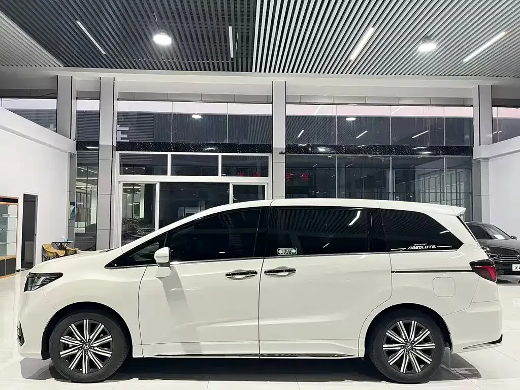 Honda Odyssey 2024 из CN, фото 9