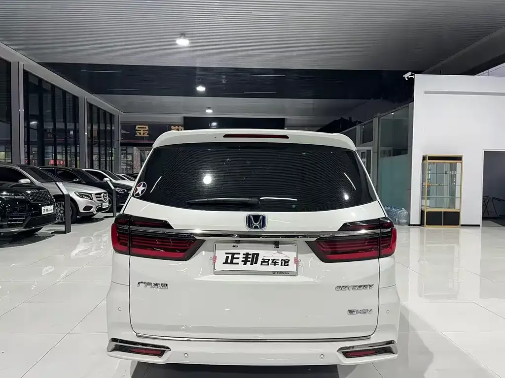 Honda Odyssey 2024 из CN, фото 4