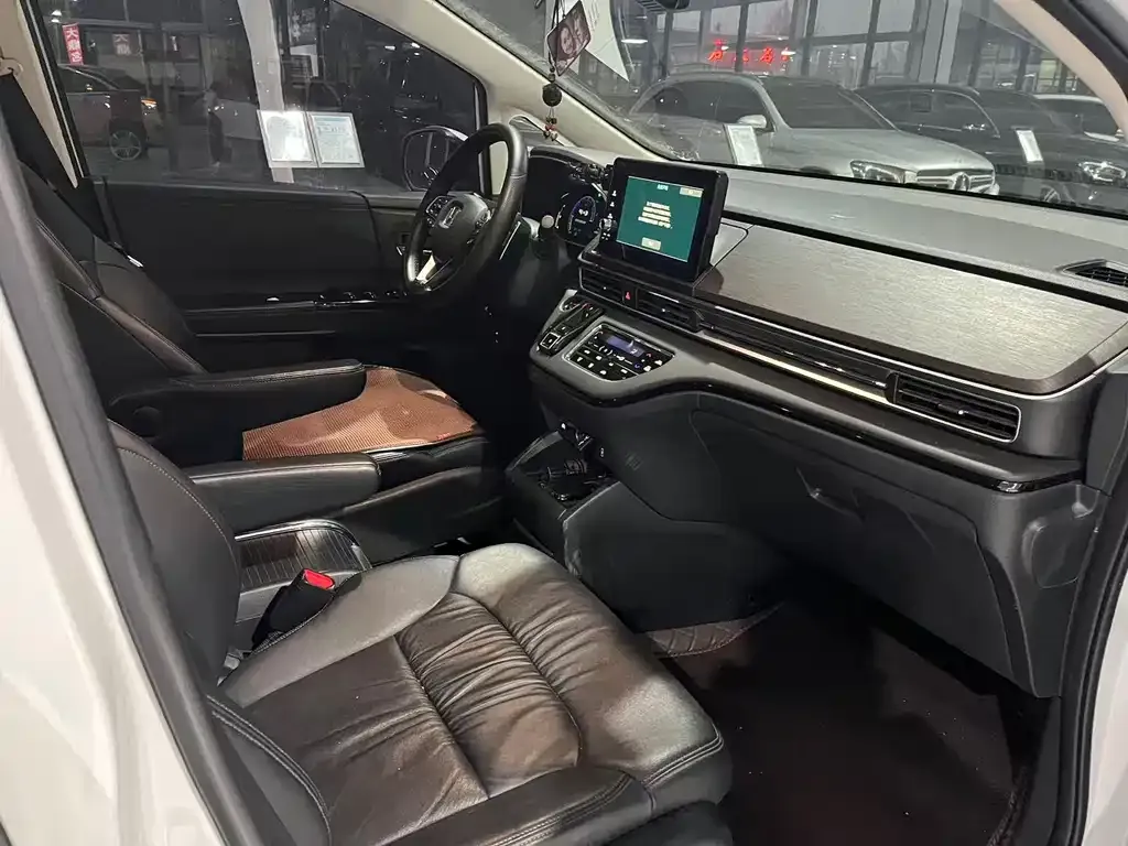 Honda Odyssey 2024 из CN, фото 6