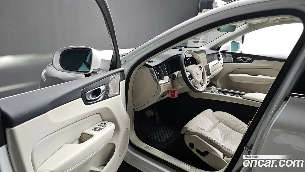 Volvo XC60 2026 из KR, фото 7