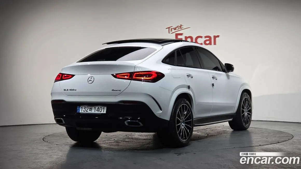 Mercedes-Benz GLE-Class — фото 10