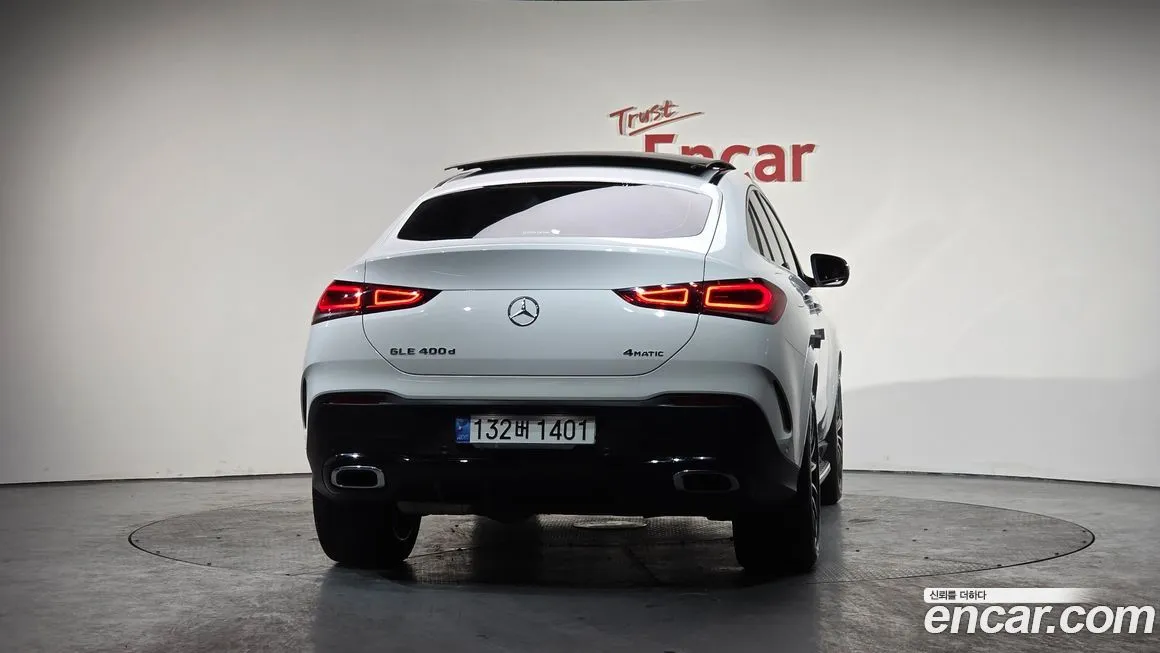 Mercedes-Benz GLE-Class — фото 5
