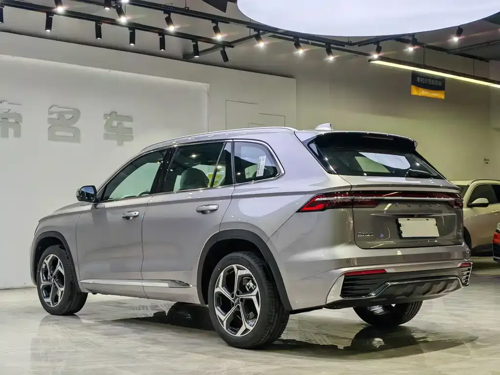 Geely Xingyue L — фото 3