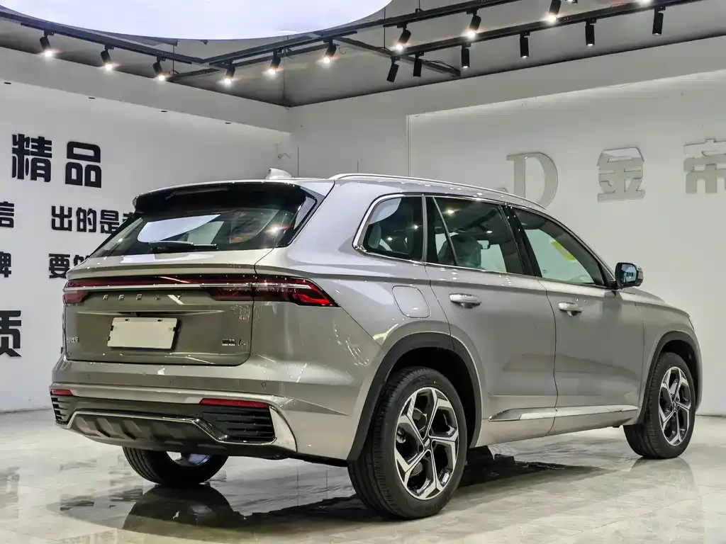 Geely Xingyue L — фото 2