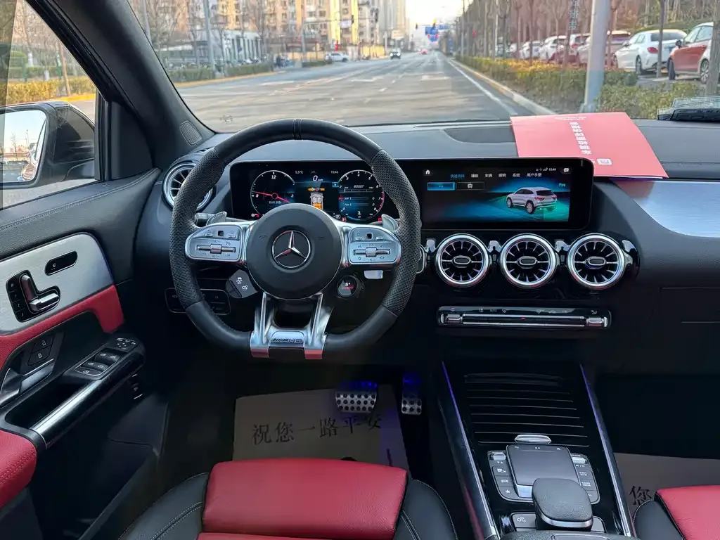 Mercedes-Benz GLA AMG — фото 3