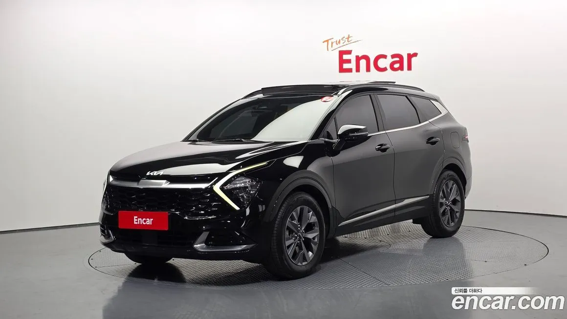 Kia Sportage — фото 1