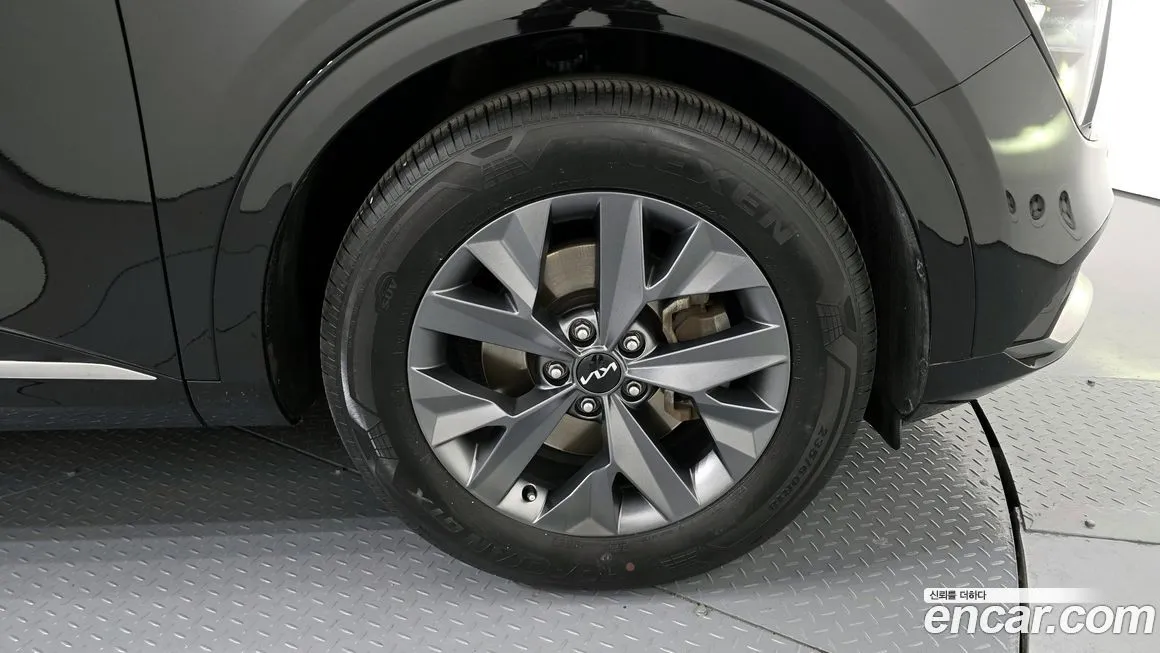 Kia Sportage — фото 6