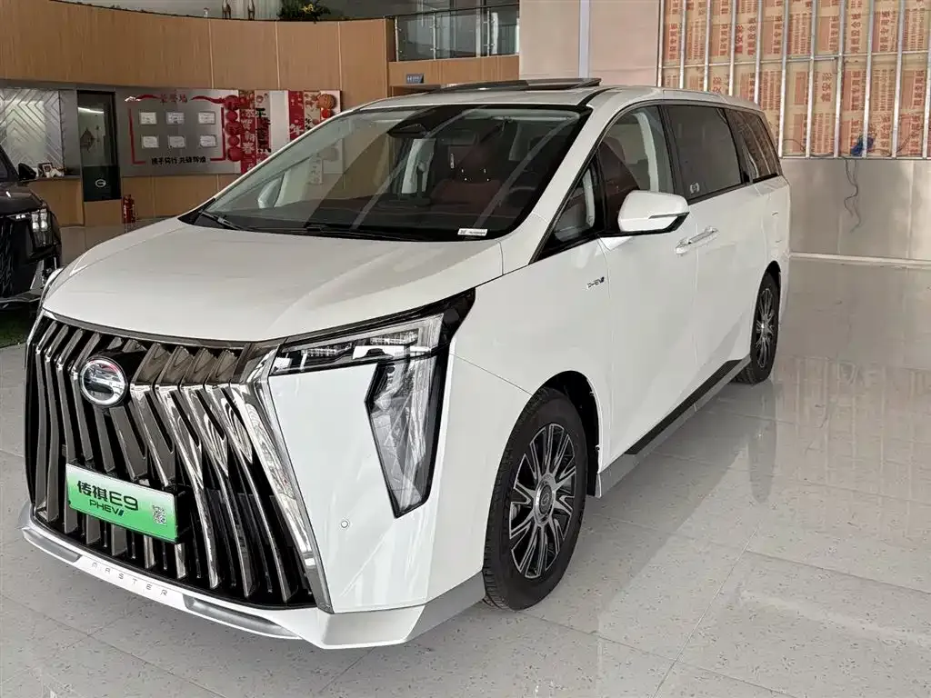 GAC Motor Trumpchi E9 — фото 1
