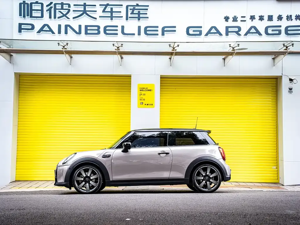 MINI Cooper (3-door) 2023 из CN, фото 7