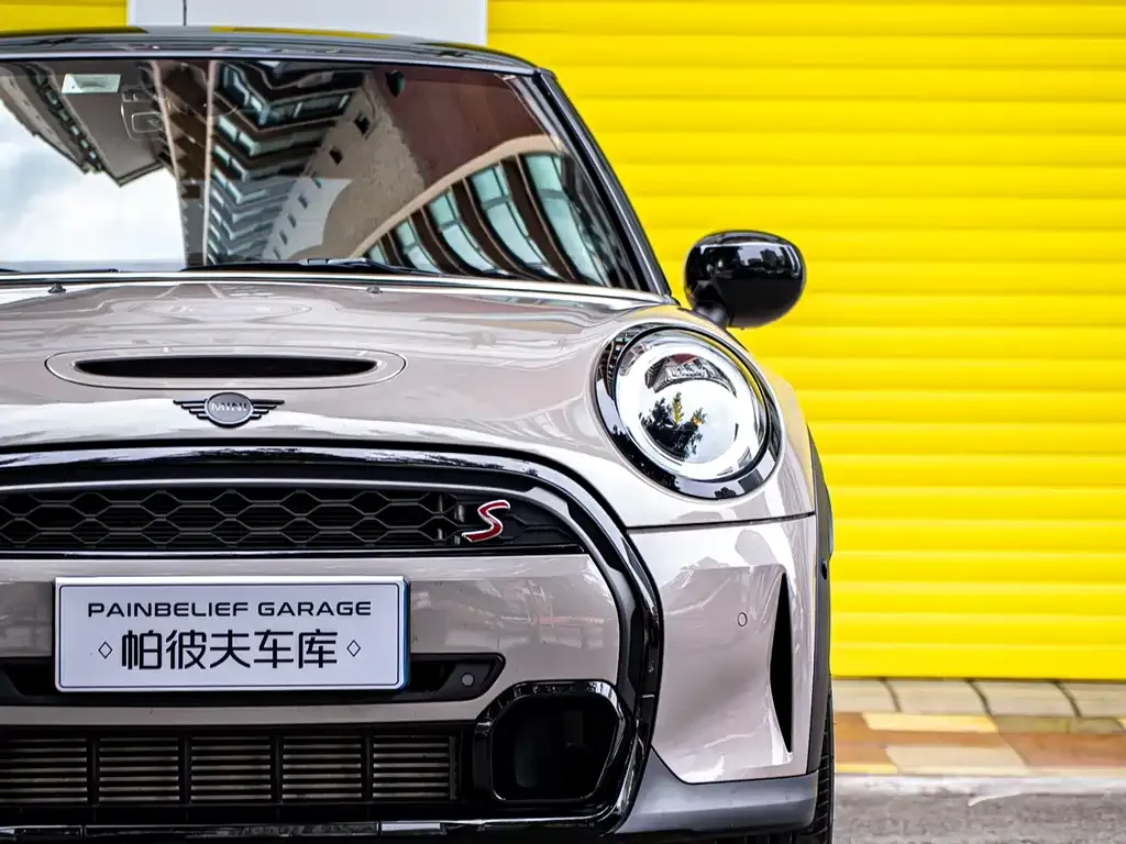 MINI Cooper (3-door) 2023 из CN, фото 3