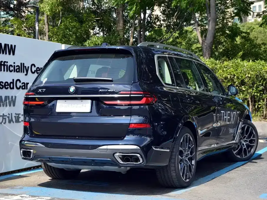 BMW X7 — фото 8