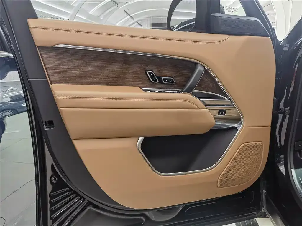 Land Rover Range Rover 2024 из CN, фото 7