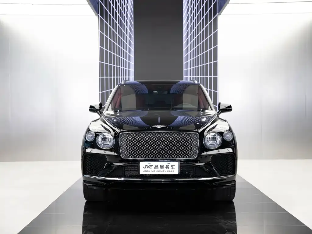 Bentley Bentayga 2022 из CN, фото 8