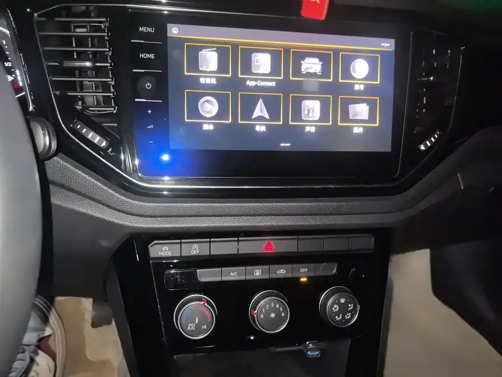 Volkswagen T-Roc 2021 из CN, фото 6