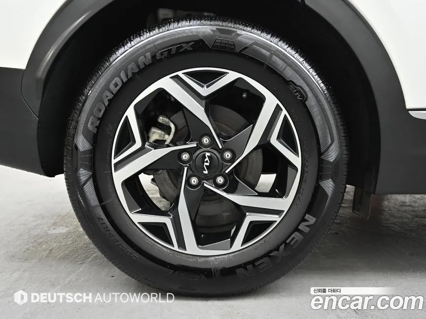 Kia Sportage — фото 6