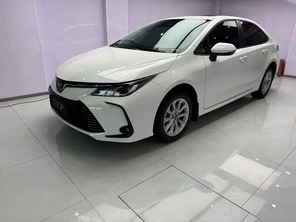 Toyota Corolla 2022 из CN, фото 1