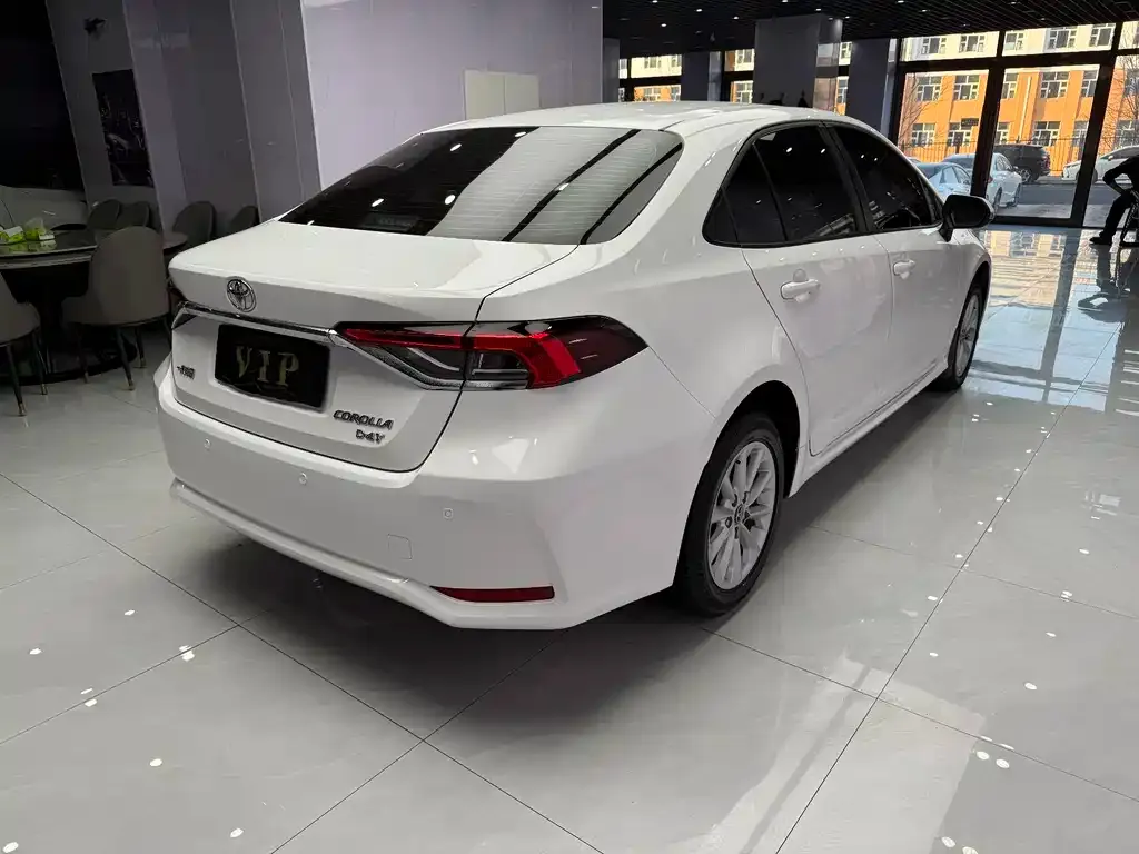 Toyota Corolla 2022 из CN, фото 3