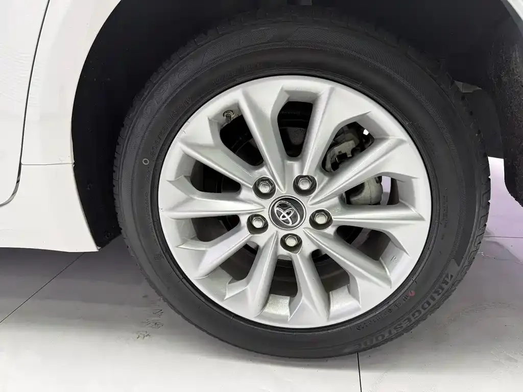 Toyota Corolla 2022 из CN, фото 2