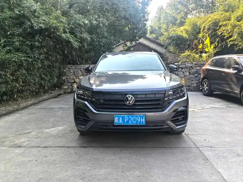 Volkswagen Touareg 2022 из CN, фото 8