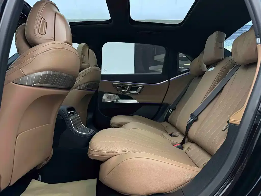 Mercedes-Benz E-Class 2024 из CN, фото 10