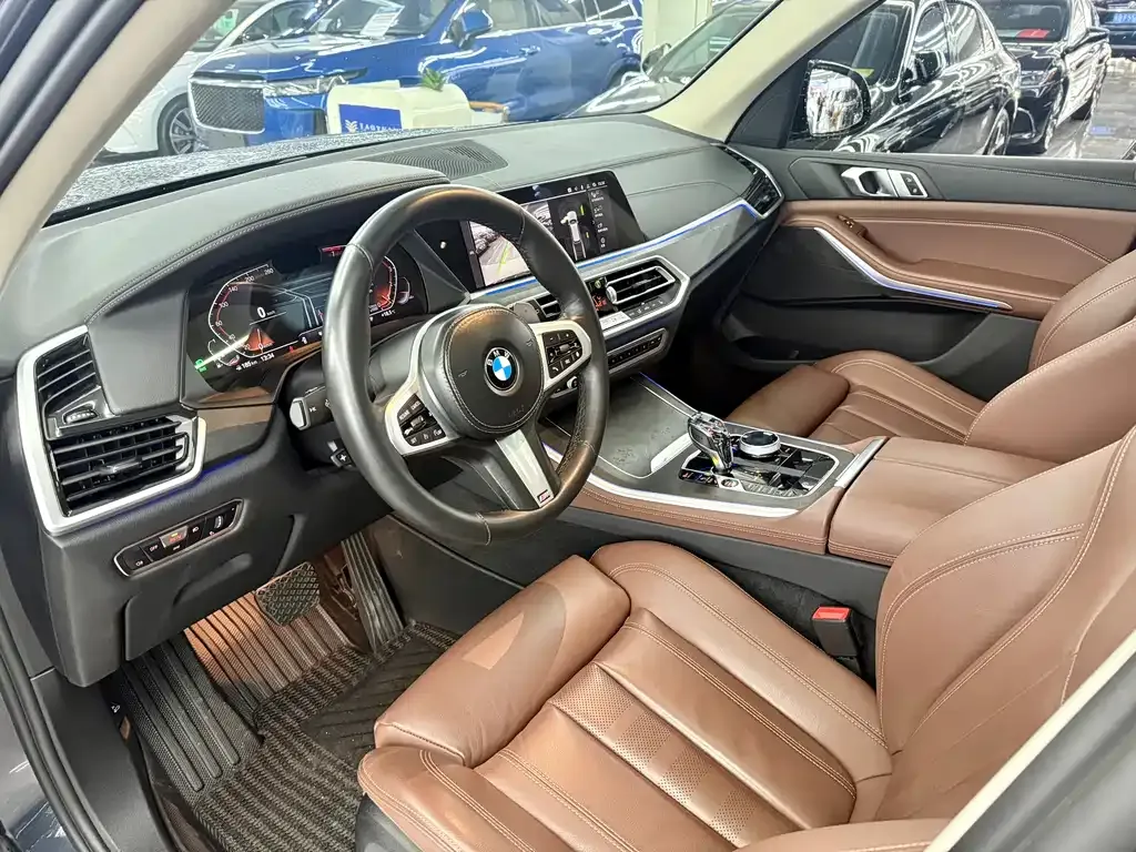 BMW X5 (Import) — фото 8