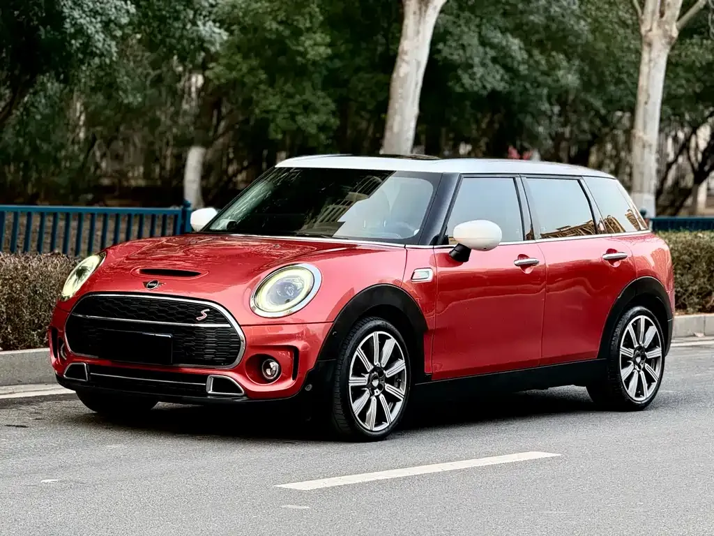 MINI Clubman — фото 9