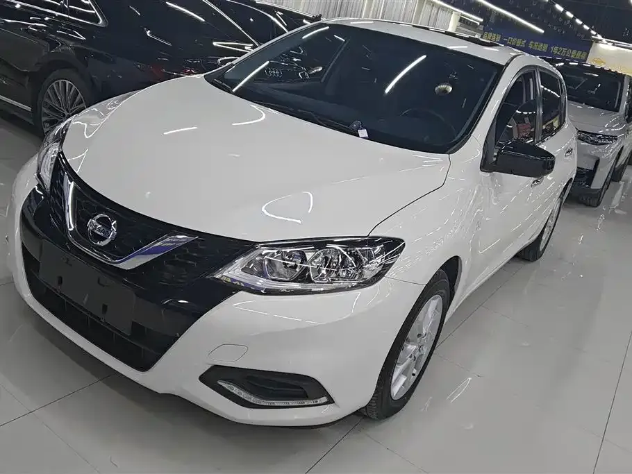 Nissan Tiida 2024 из CN, фото 1