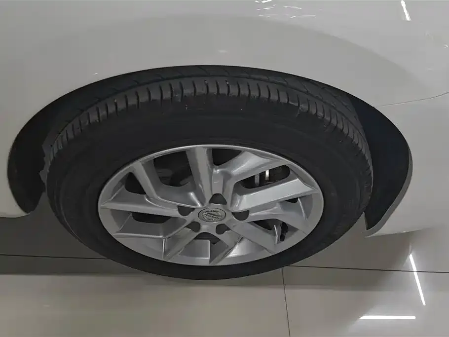 Nissan Tiida 2024 из CN, фото 7