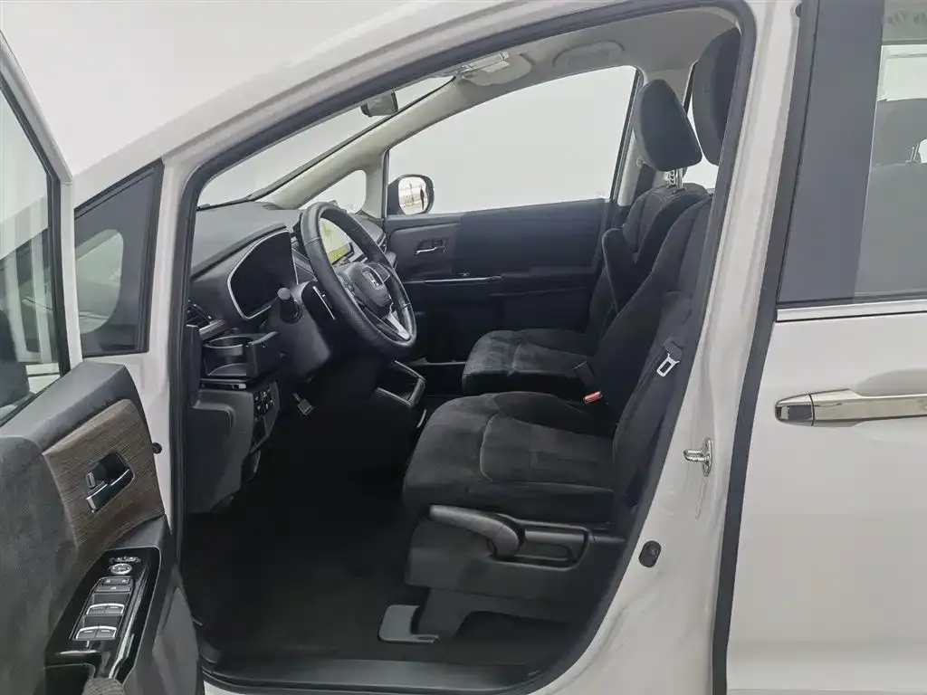 Honda Odyssey 2024 из CN, фото 7