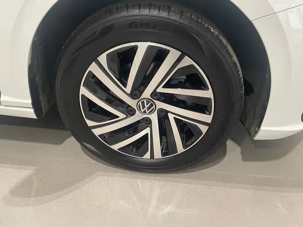 Volkswagen Lavida 2024 из CN, фото 9