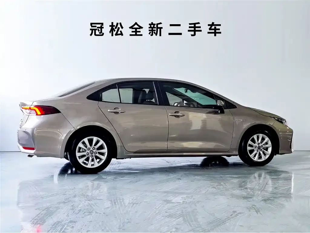 Toyota Corolla 2024 из CN, фото 8