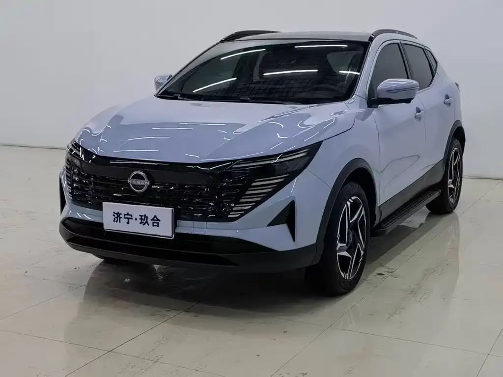 Nissan Qashqai — фото 1
