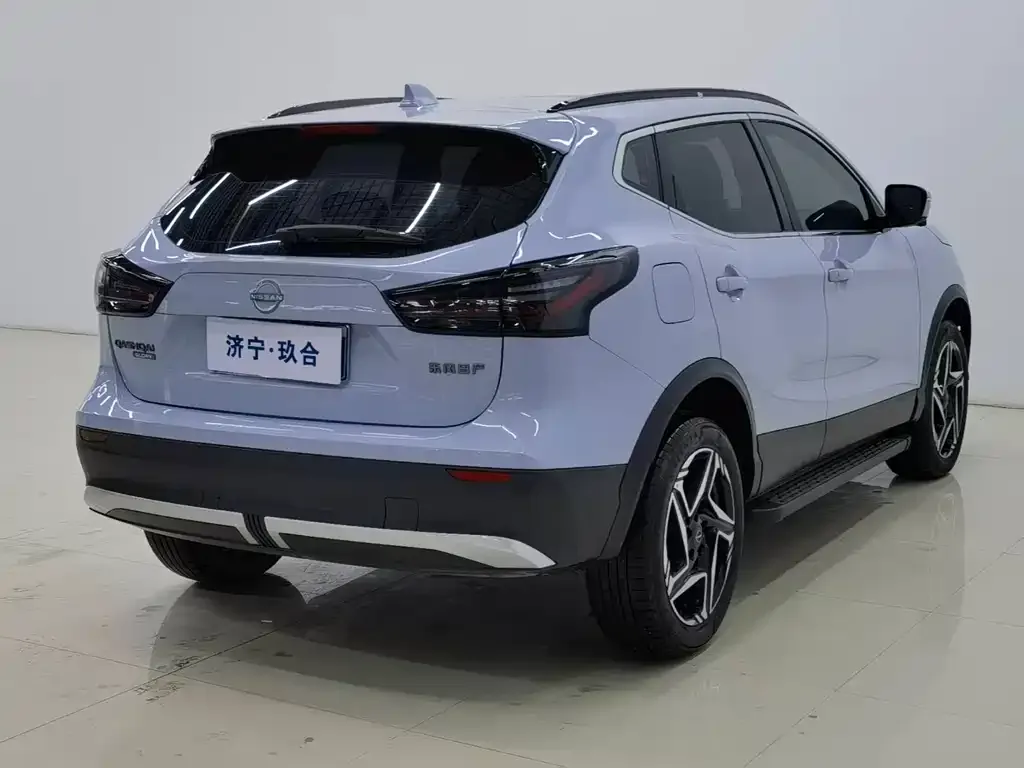 Nissan Qashqai — фото 6