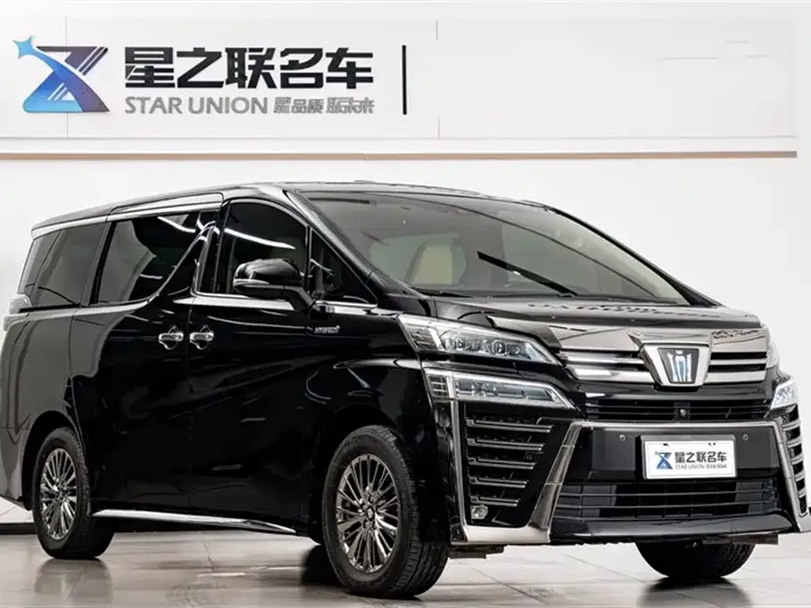 Toyota Vellfire — фото 9