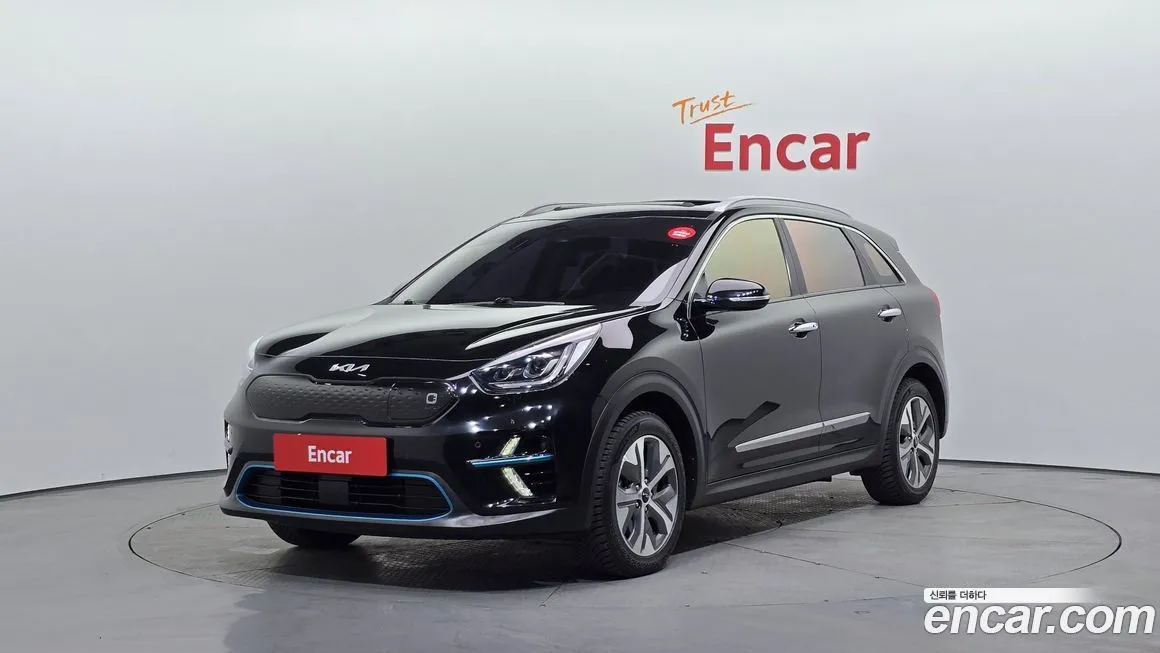 Kia Niro — фото 1