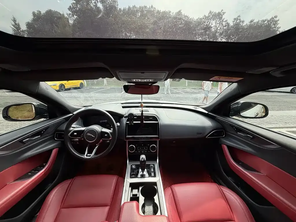 Jaguar XEL 2021 из CN, фото 6
