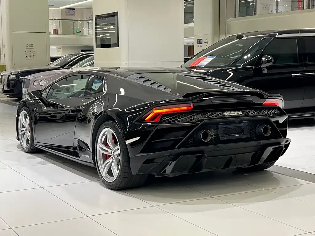 Lamborghini Huracan 2021 из CN, фото 10