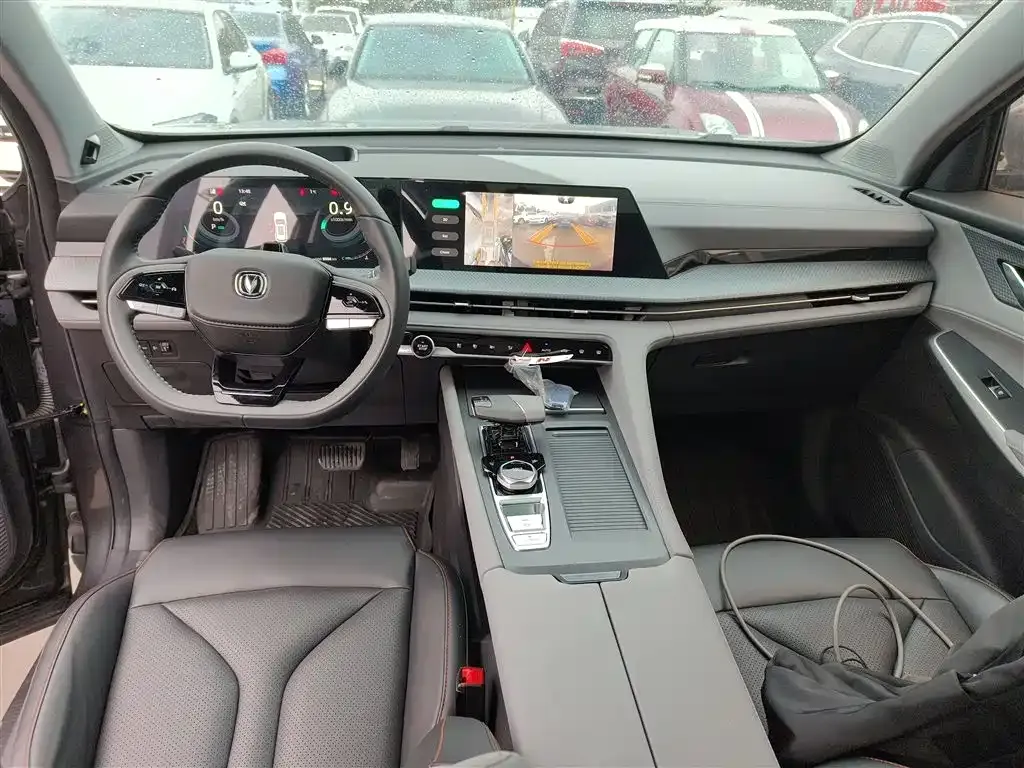 Changan CS75PLUS — фото 10