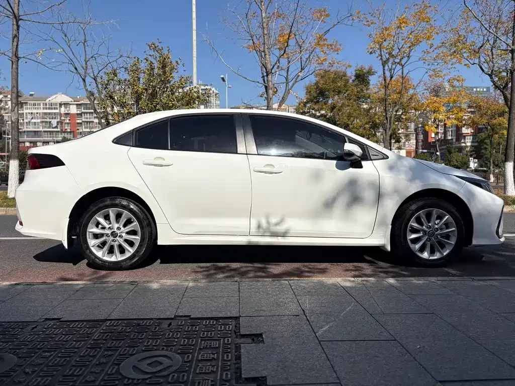 Toyota Corolla 2022 из CN, фото 4