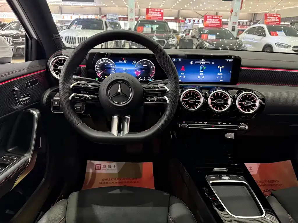 Mercedes-Benz A-Class 2024 из CN, фото 3