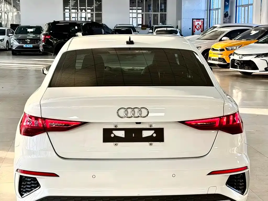 Audi A3 — фото 7