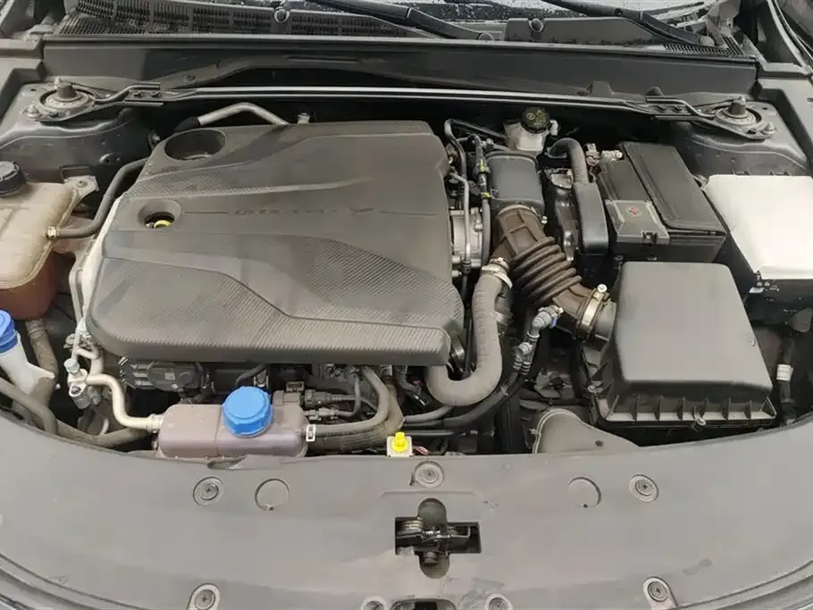 Changan UNI-V 2023 из CN, фото 6
