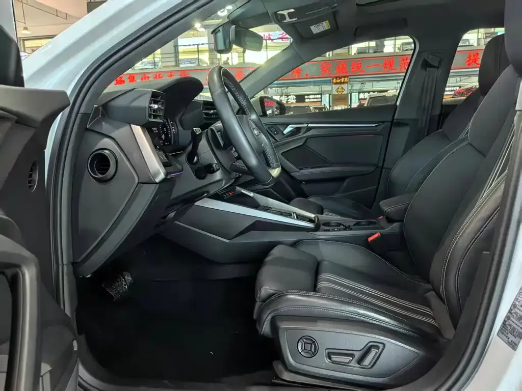 Audi A3 2022 из CN, фото 3