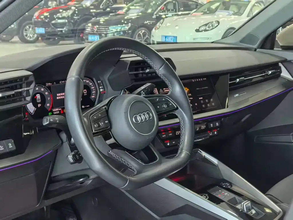 Audi A3 2022 из CN, фото 10
