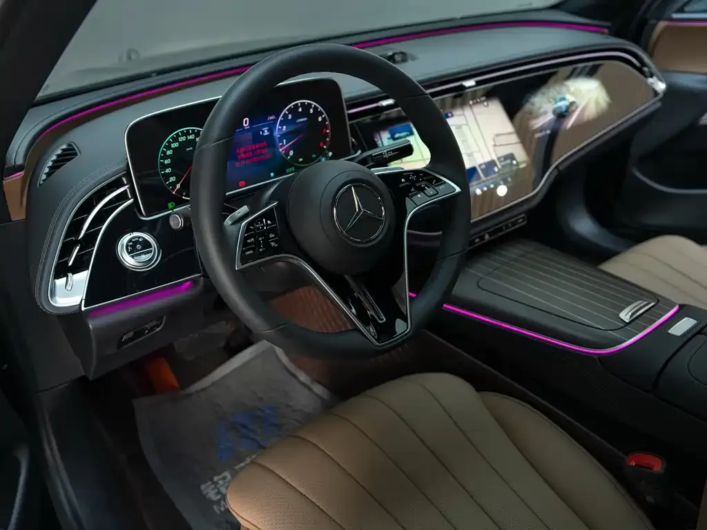 Mercedes-Benz E-Class 2024 из CN, фото 4