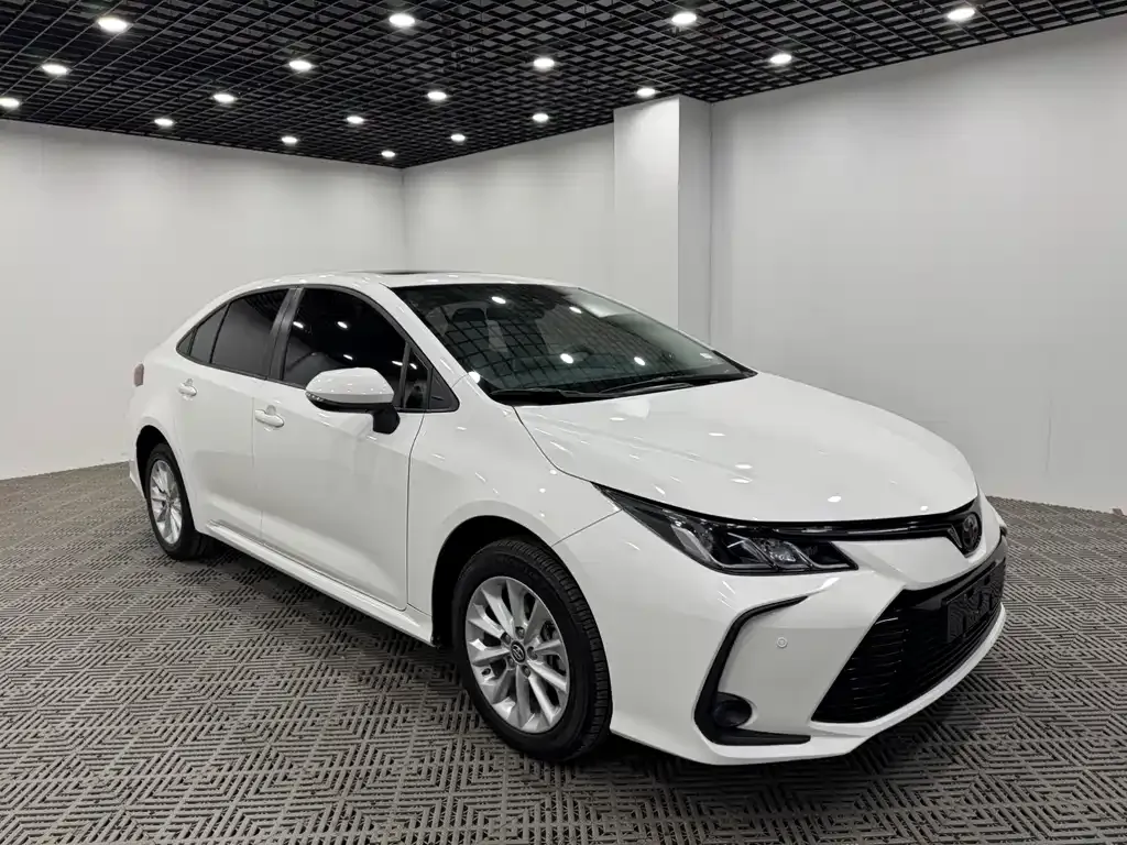 Toyota Corolla 2021 из CN, фото 1